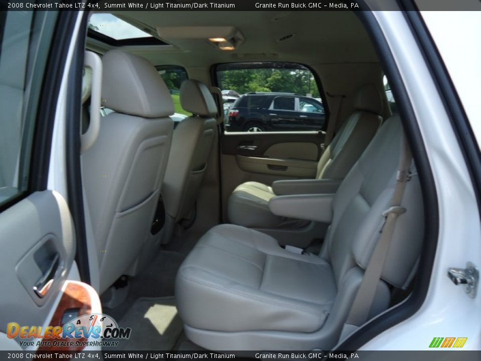 2008 Chevrolet Tahoe LTZ 4x4 Summit White / Light Titanium/Dark Titanium Photo #8