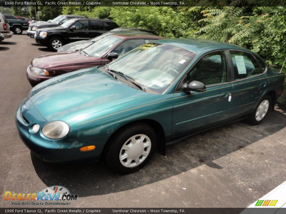 1996 Ford Taurus GL Pacific Green Metallic / Graphite Photo #3