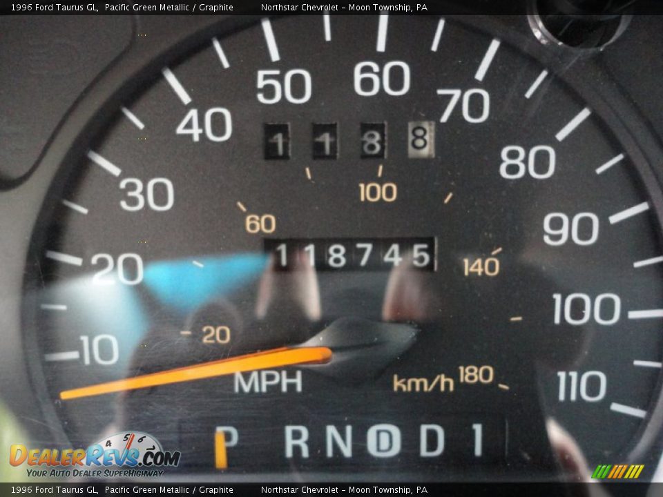 1996 Ford Taurus GL Pacific Green Metallic / Graphite Photo #14