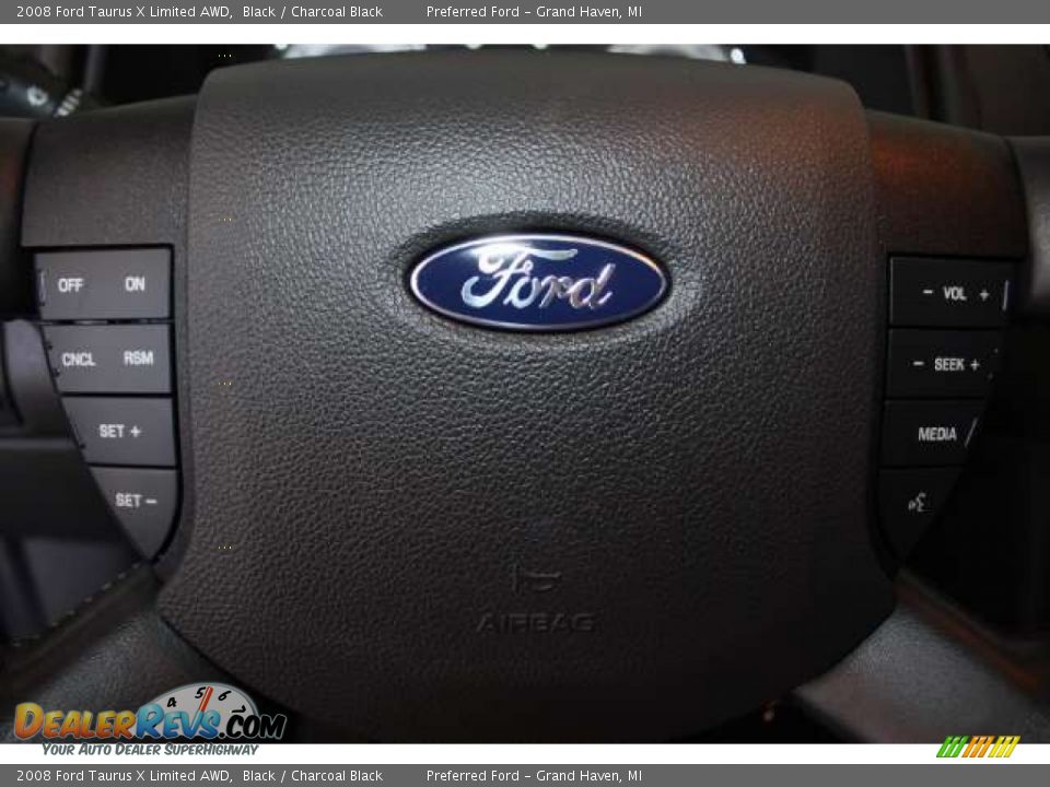 2008 Ford Taurus X Limited AWD Black / Charcoal Black Photo #25