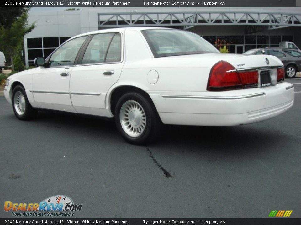 2000 Mercury Grand Marquis LS Vibrant White / Medium Parchment Photo #4