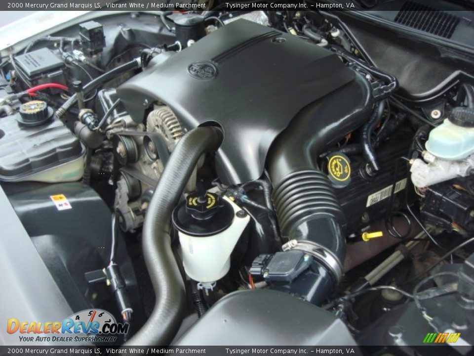 2000 Mercury Grand Marquis LS Vibrant White / Medium Parchment Photo #18