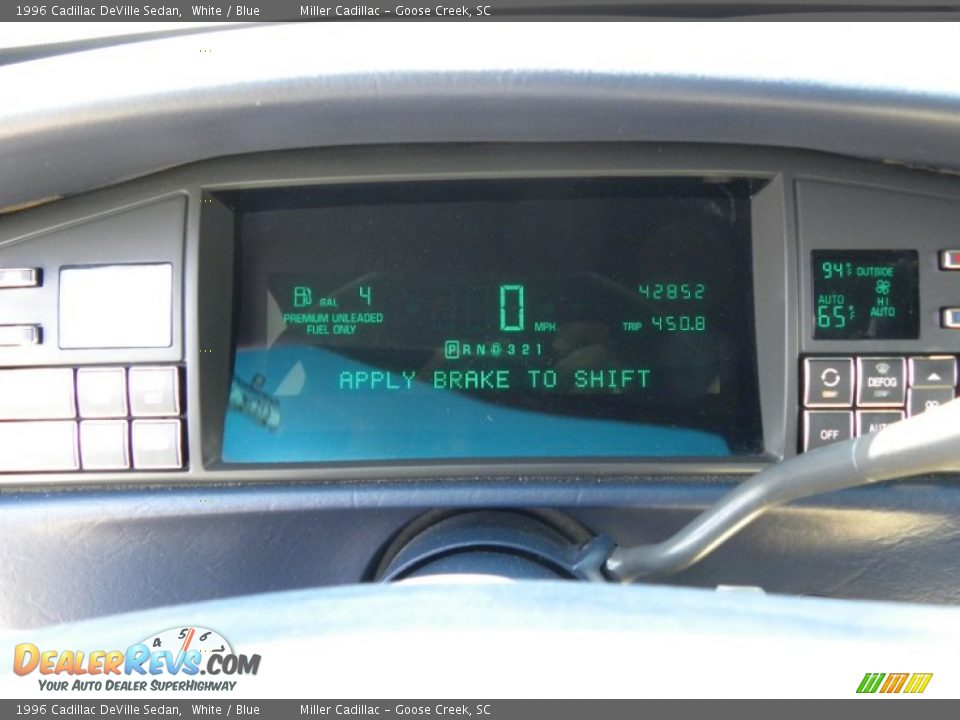 1996 Cadillac DeVille Sedan Gauges Photo #22