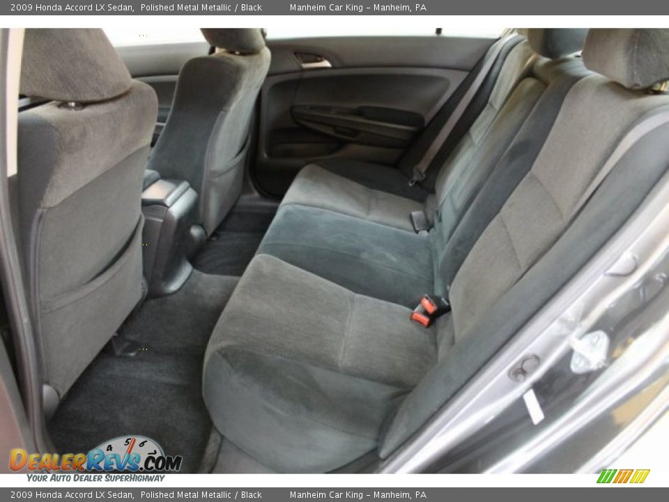 2009 Honda Accord LX Sedan Polished Metal Metallic / Black Photo #11
