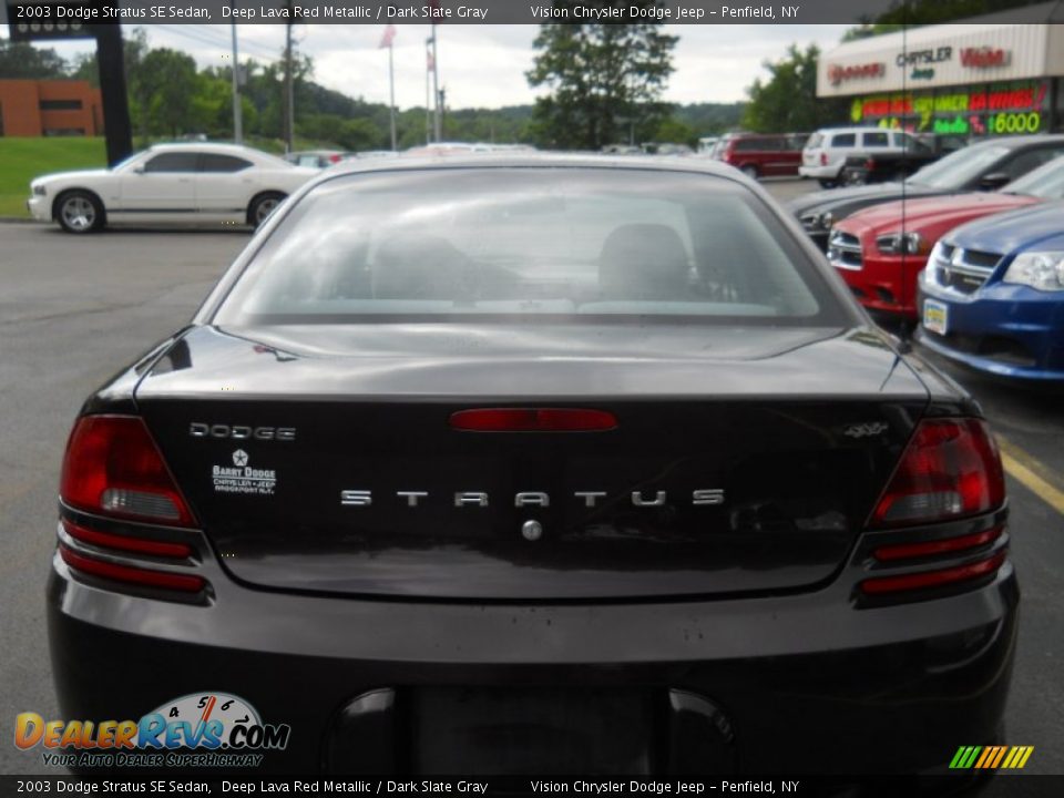 2003 Dodge Stratus SE Sedan Deep Lava Red Metallic / Dark Slate Gray Photo #13