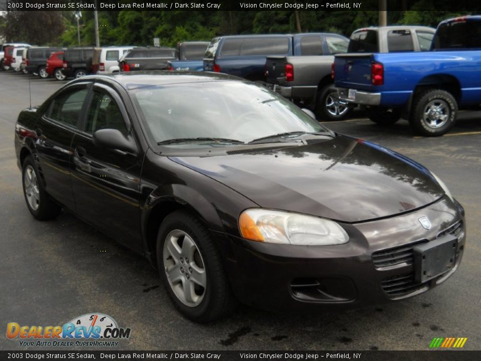 2003 Dodge Stratus SE Sedan Deep Lava Red Metallic / Dark Slate Gray Photo #14