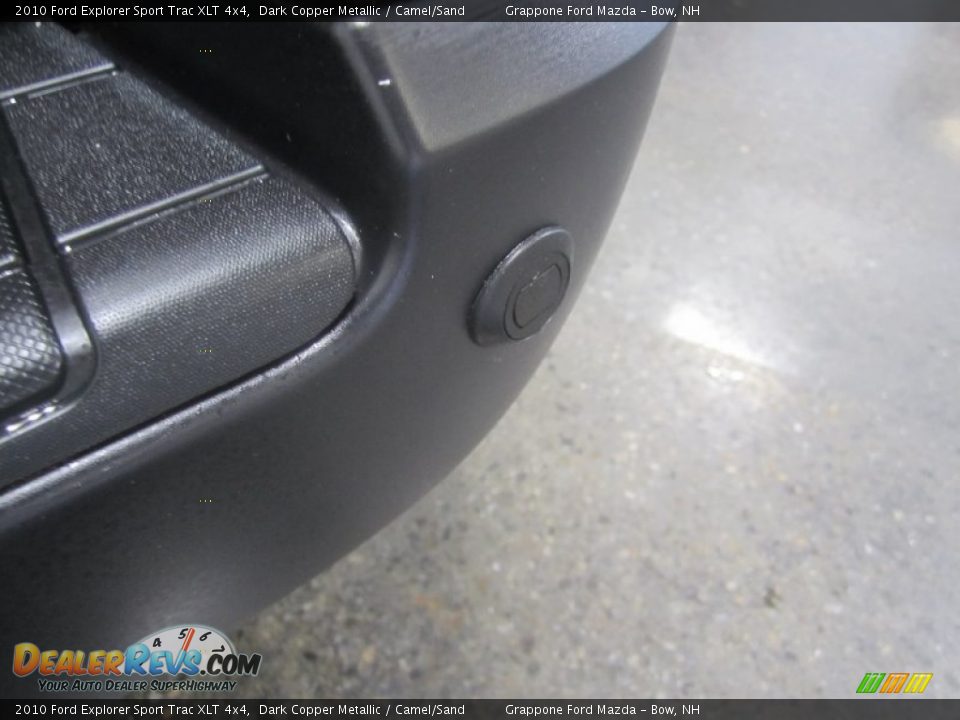 2010 Ford Explorer Sport Trac XLT 4x4 Dark Copper Metallic / Camel/Sand Photo #18