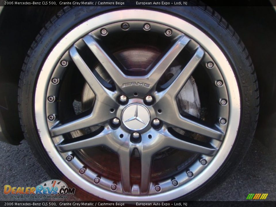 2006 Mercedes-Benz CLS 500 Granite Grey Metallic / Cashmere Beige Photo #17