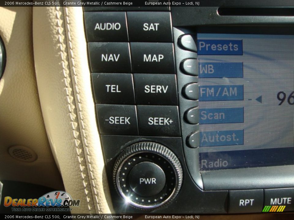2006 Mercedes-Benz CLS 500 Granite Grey Metallic / Cashmere Beige Photo #26