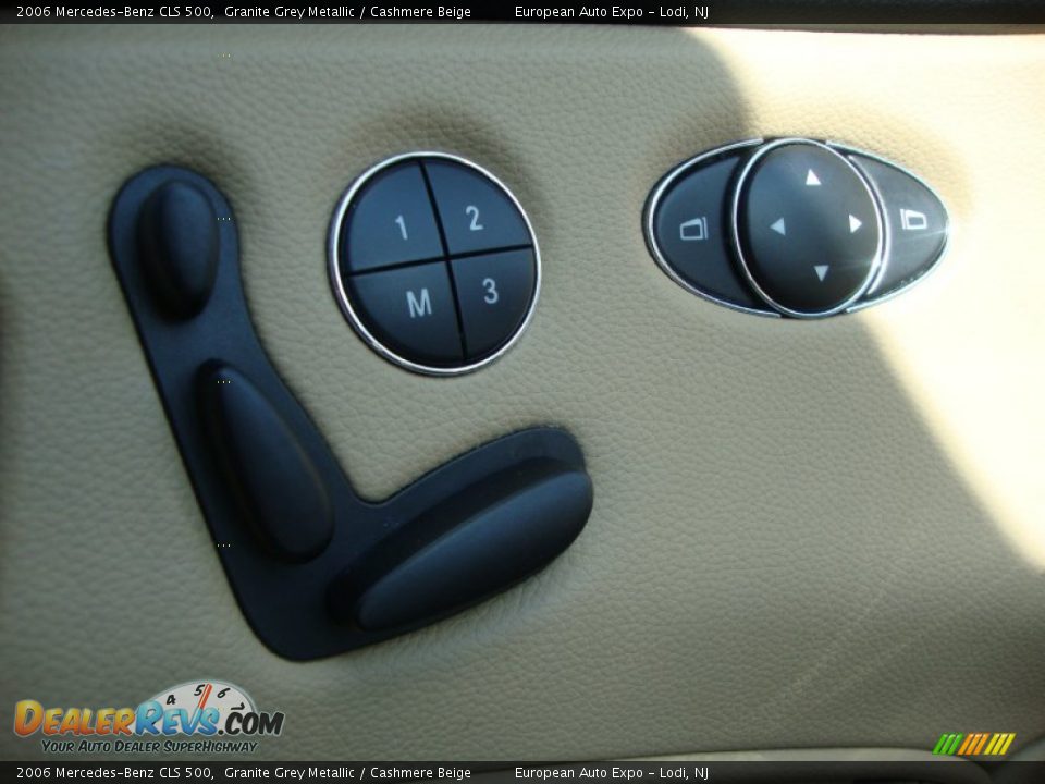 2006 Mercedes-Benz CLS 500 Granite Grey Metallic / Cashmere Beige Photo #34