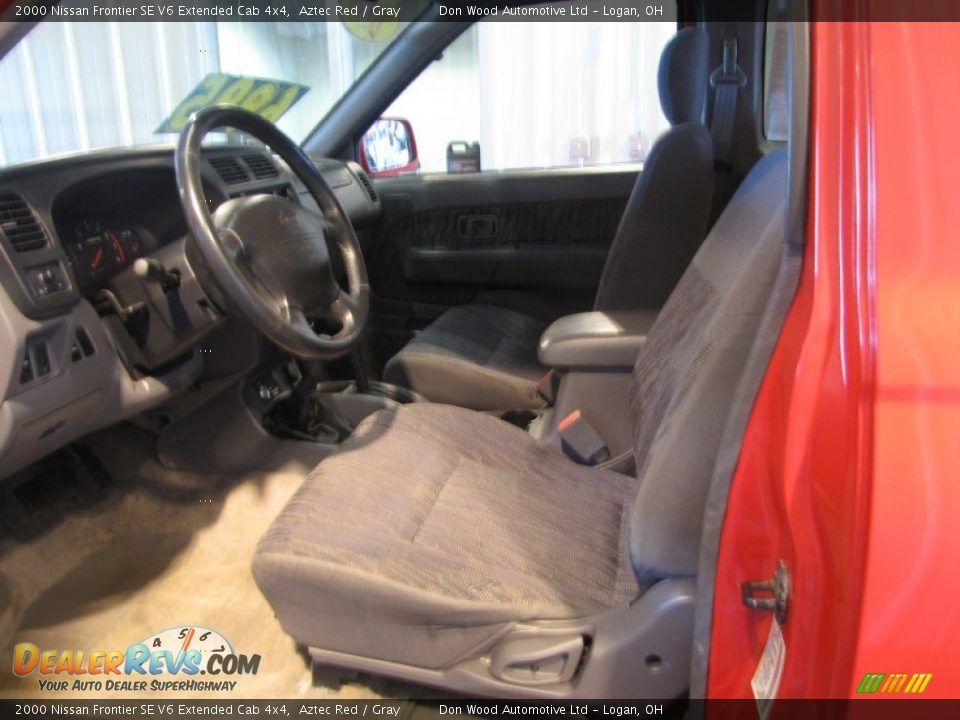 2000 Nissan Frontier SE V6 Extended Cab 4x4 Aztec Red / Gray Photo #10