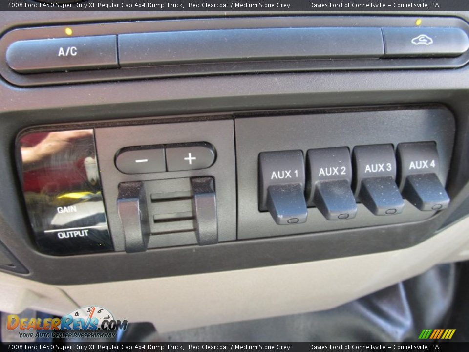 Controls of 2008 Ford F450 Super Duty XL Regular Cab 4x4 Dump Truck Photo #12