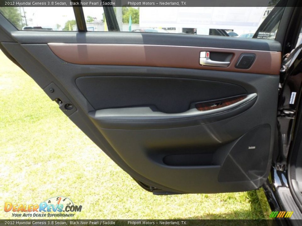 Door Panel of 2012 Hyundai Genesis 3.8 Sedan Photo #20