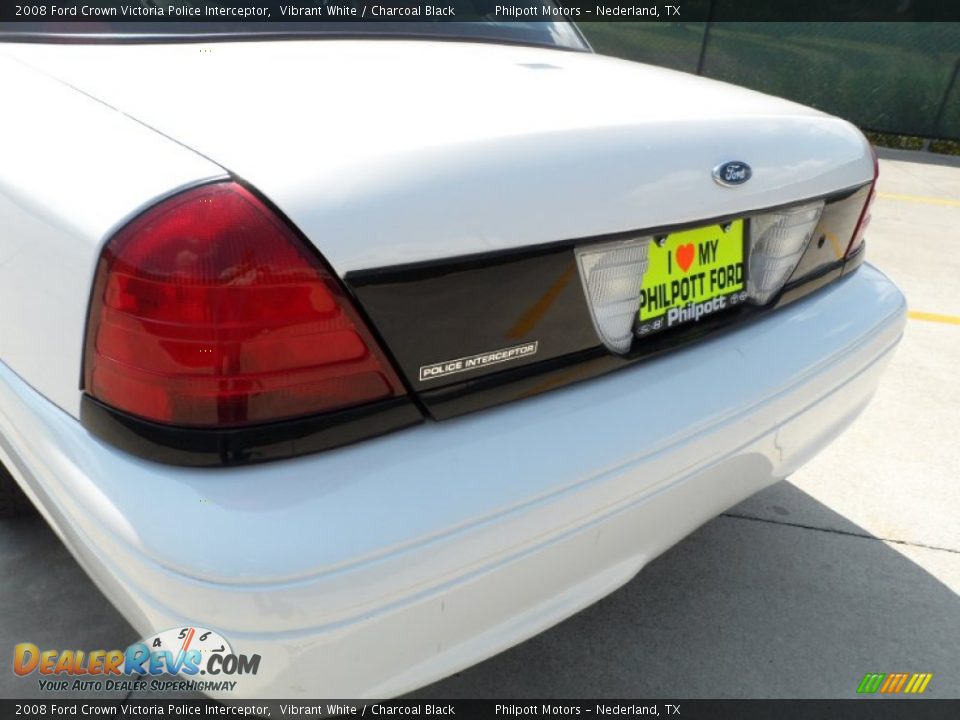 2008 Ford Crown Victoria Police Interceptor Vibrant White / Charcoal Black Photo #21