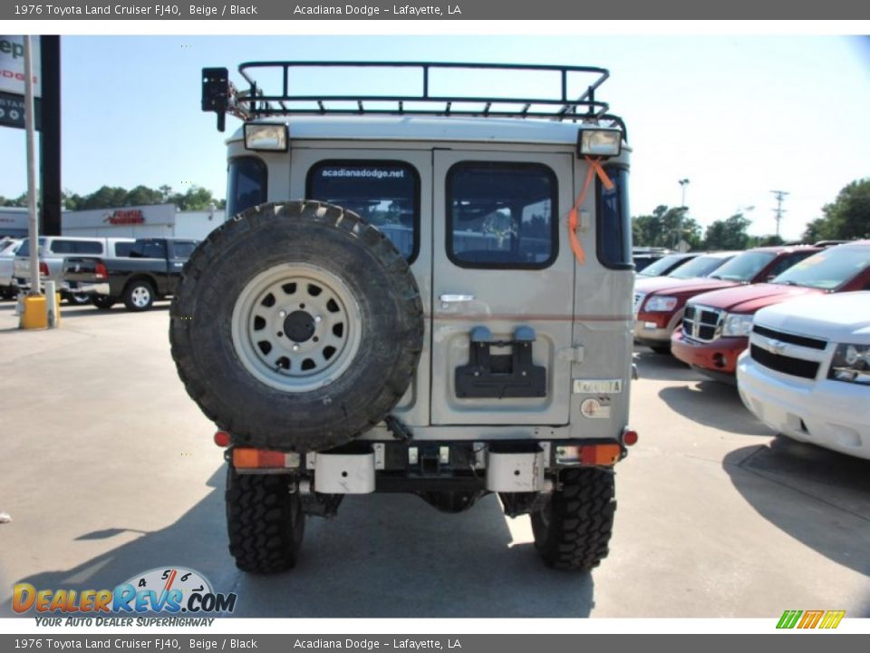 1976 Toyota Land Cruiser FJ40 Beige / Black Photo #5