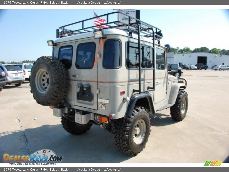 1976 Toyota Land Cruiser FJ40 Beige / Black Photo #6