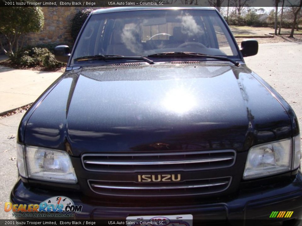 2001 Isuzu Trooper Limited Ebony Black / Beige Photo #1