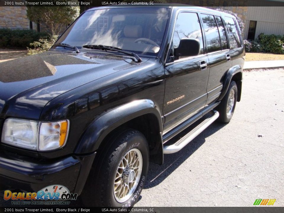 2001 Isuzu Trooper Limited Ebony Black / Beige Photo #2