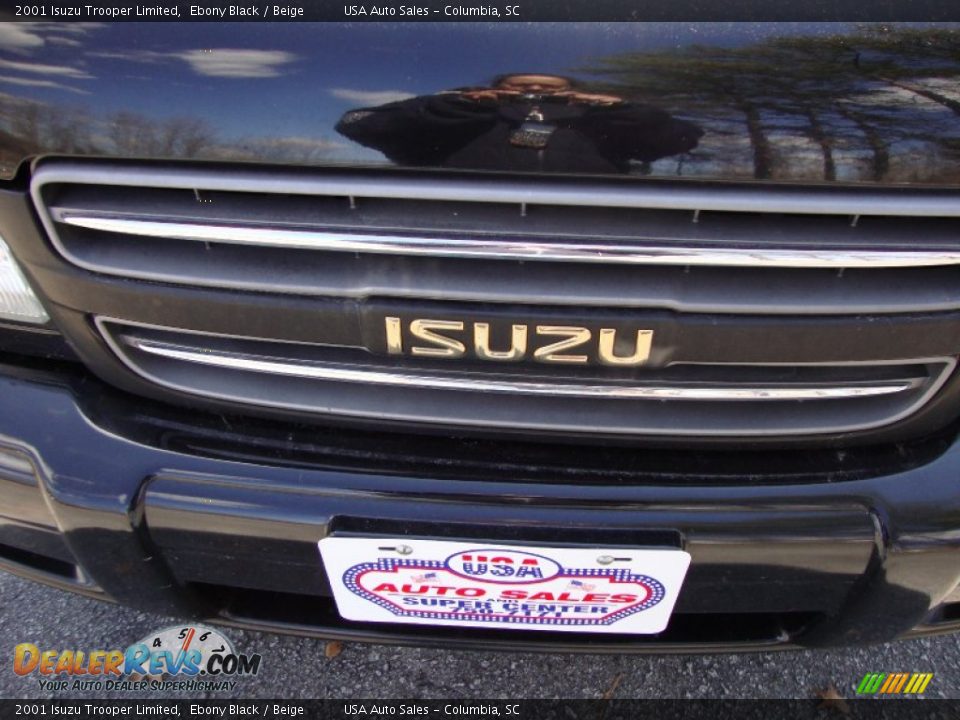 2001 Isuzu Trooper Limited Ebony Black / Beige Photo #9