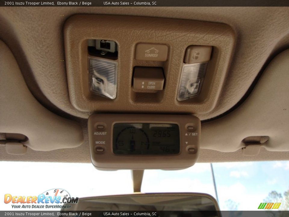 2001 Isuzu Trooper Limited Ebony Black / Beige Photo #28