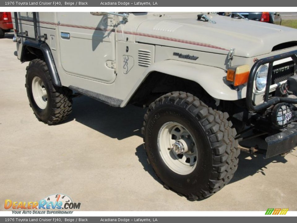 1976 Toyota Land Cruiser FJ40 Beige / Black Photo #36