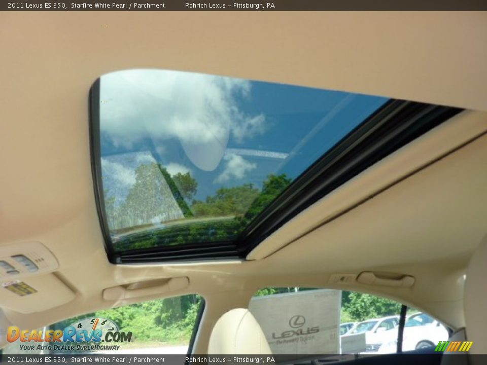 2011 Lexus ES 350 Starfire White Pearl / Parchment Photo #16