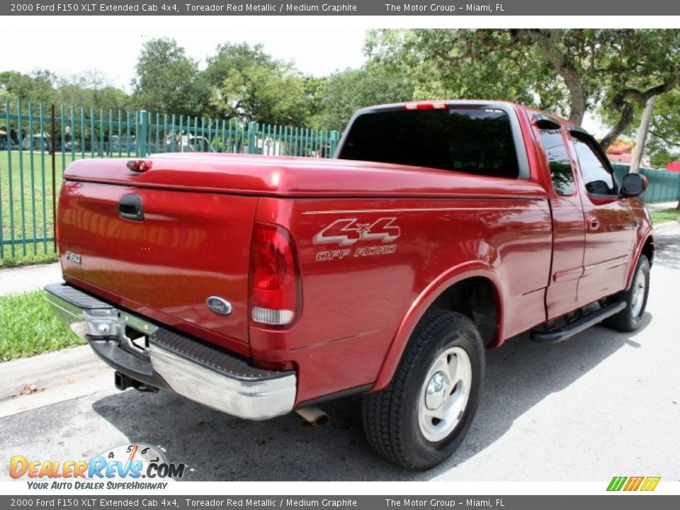 2000 Ford F150 XLT Extended Cab 4x4 Toreador Red Metallic / Medium Graphite Photo #8