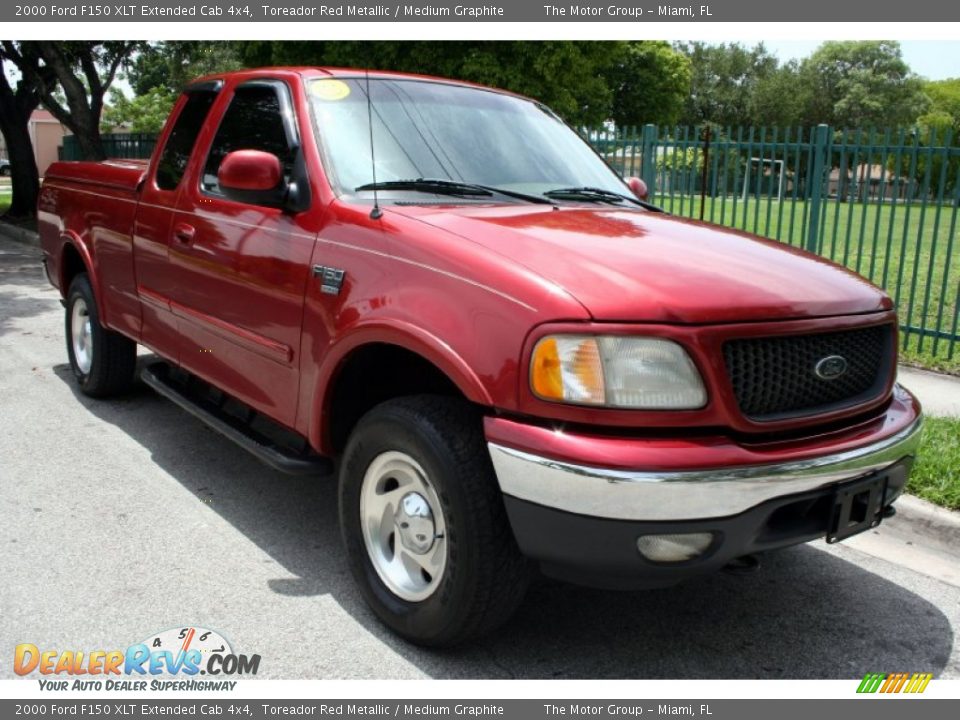 2000 Ford F150 XLT Extended Cab 4x4 Toreador Red Metallic / Medium Graphite Photo #15