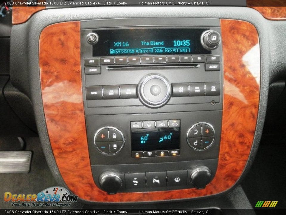 Controls of 2008 Chevrolet Silverado 1500 LTZ Extended Cab 4x4 Photo #7