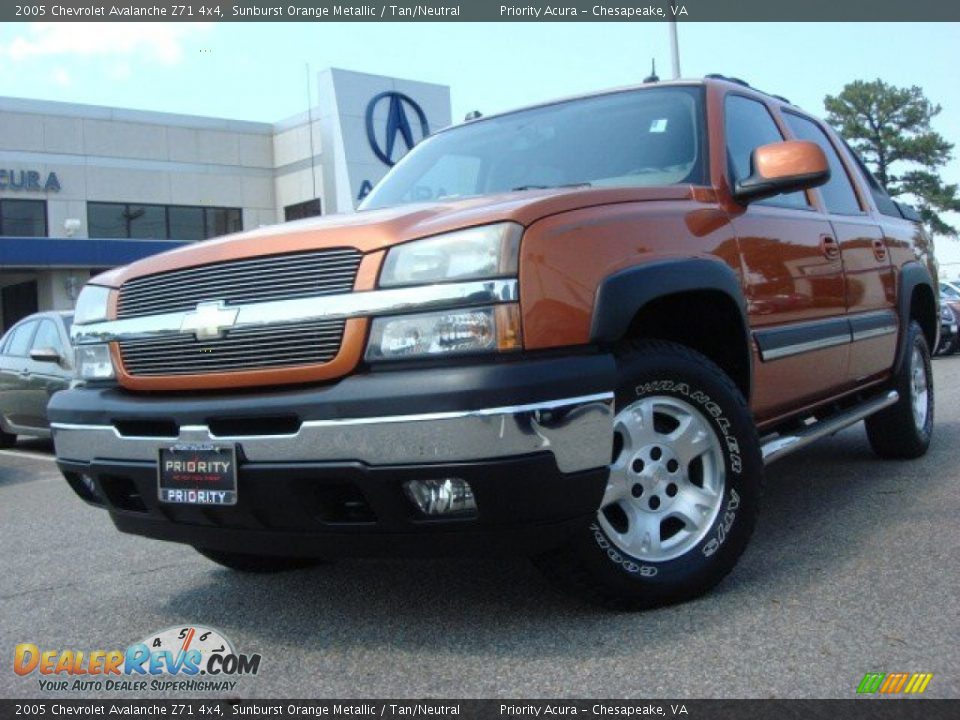 2005 Chevrolet Avalanche Z71 4x4 Sunburst Orange Metallic / Tan/Neutral Photo #1