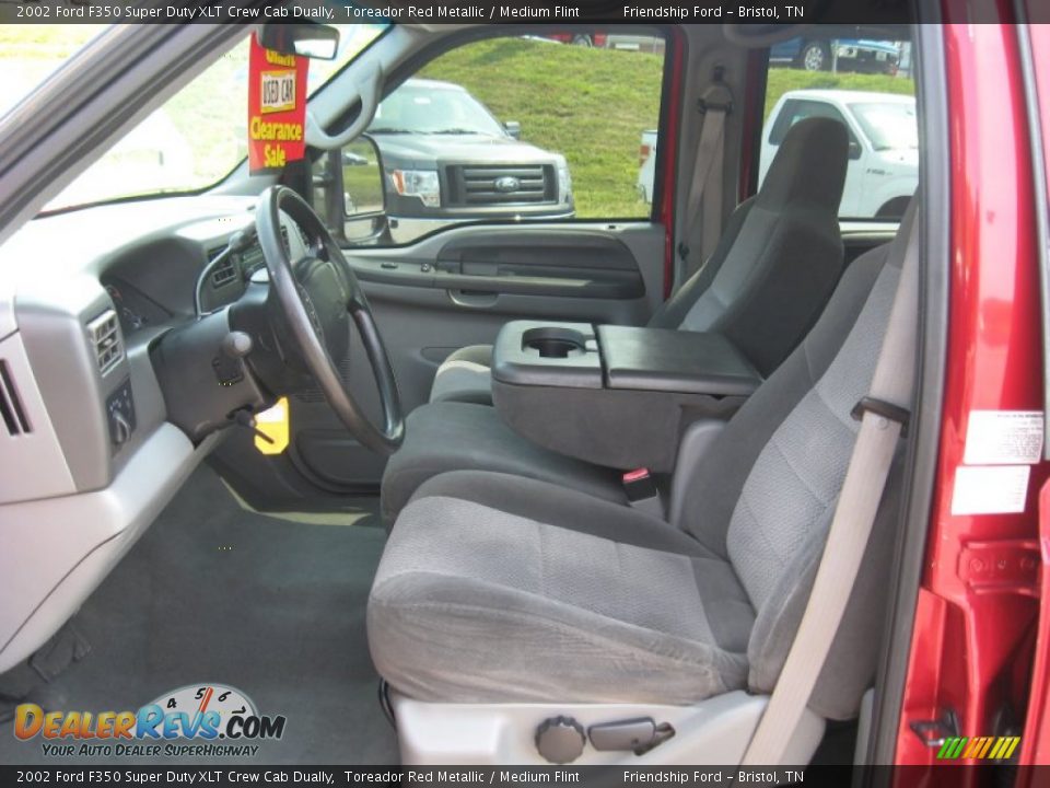 2002 Ford F350 Super Duty XLT Crew Cab Dually Toreador Red Metallic / Medium Flint Photo #15