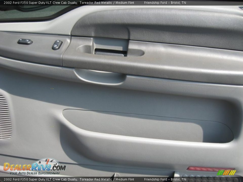 2002 Ford F350 Super Duty XLT Crew Cab Dually Toreador Red Metallic / Medium Flint Photo #23