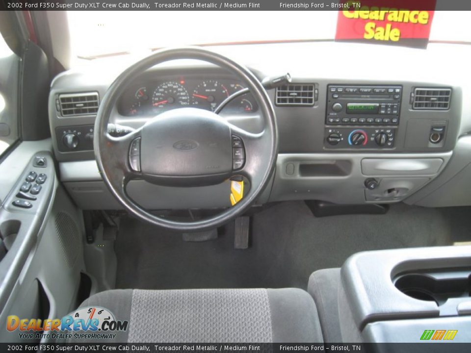 2002 Ford F350 Super Duty XLT Crew Cab Dually Toreador Red Metallic / Medium Flint Photo #24