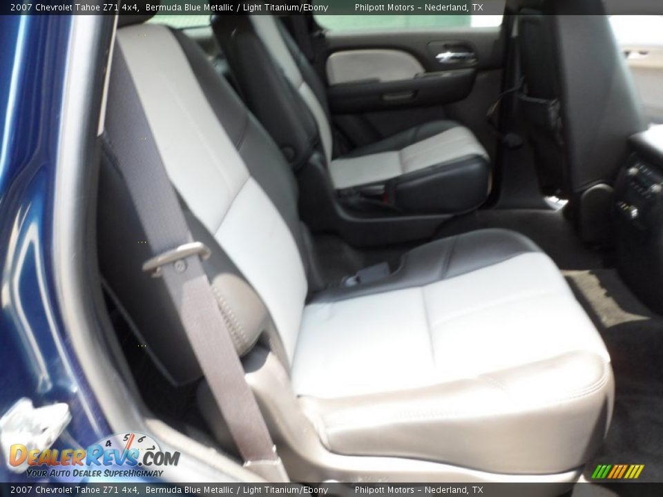 2007 Chevrolet Tahoe Z71 4x4 Bermuda Blue Metallic / Light Titanium/Ebony Photo #35