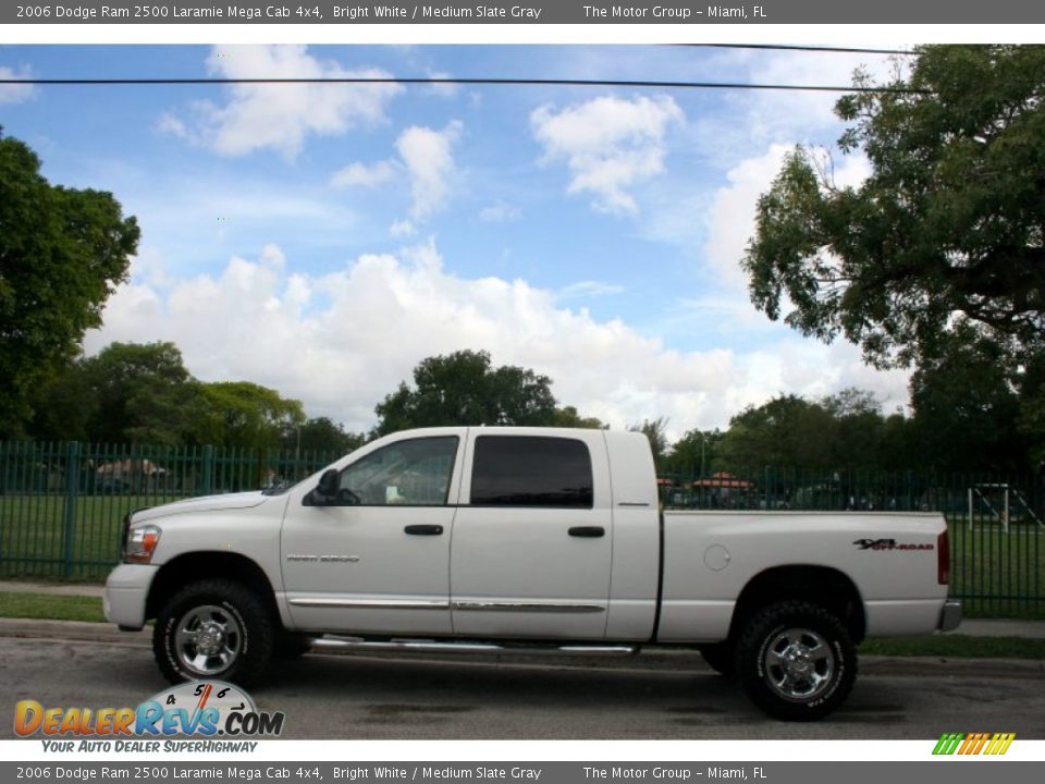 2006 Dodge Ram 2500 Laramie Mega Cab 4x4 Bright White / Medium Slate Gray Photo #3