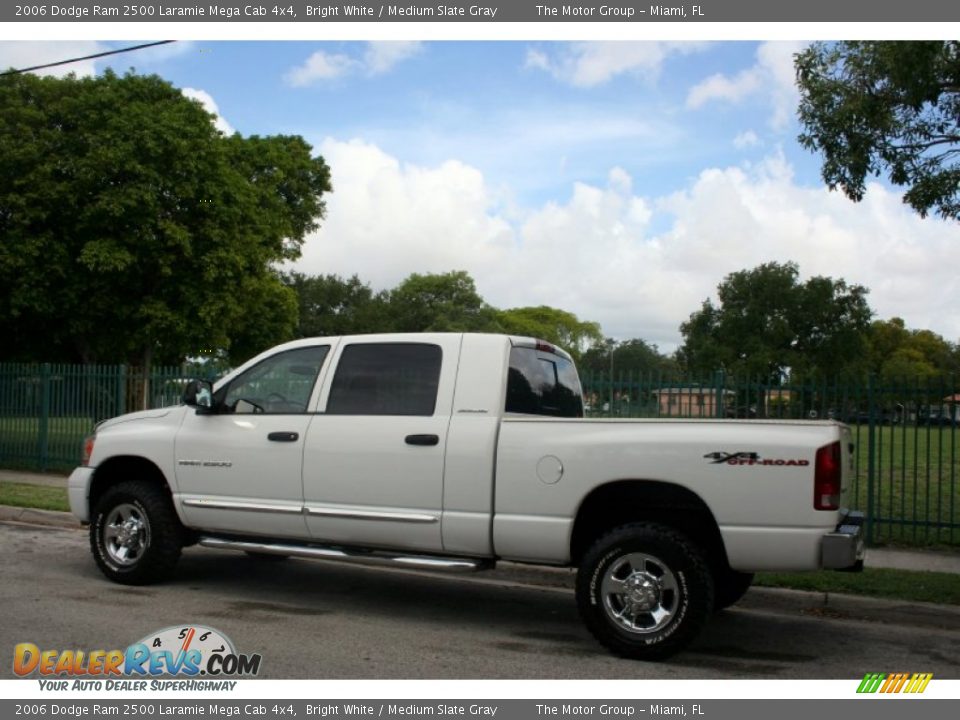 2006 Dodge Ram 2500 Laramie Mega Cab 4x4 Bright White / Medium Slate Gray Photo #5