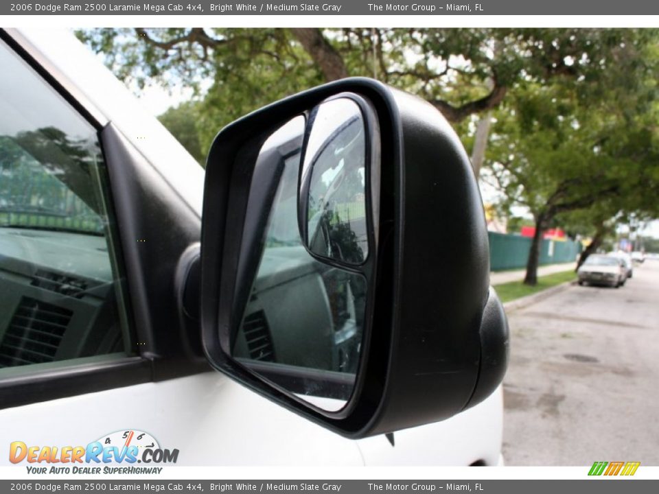 2006 Dodge Ram 2500 Laramie Mega Cab 4x4 Bright White / Medium Slate Gray Photo #22