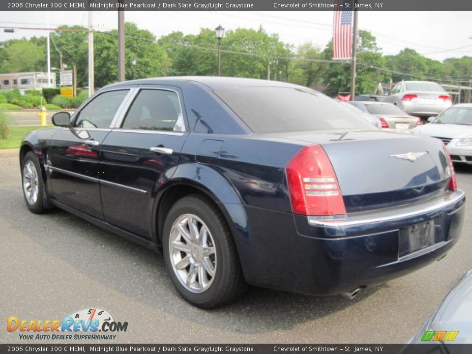 2006 Chrysler 300 C HEMI Midnight Blue Pearlcoat / Dark Slate Gray/Light Graystone Photo #2