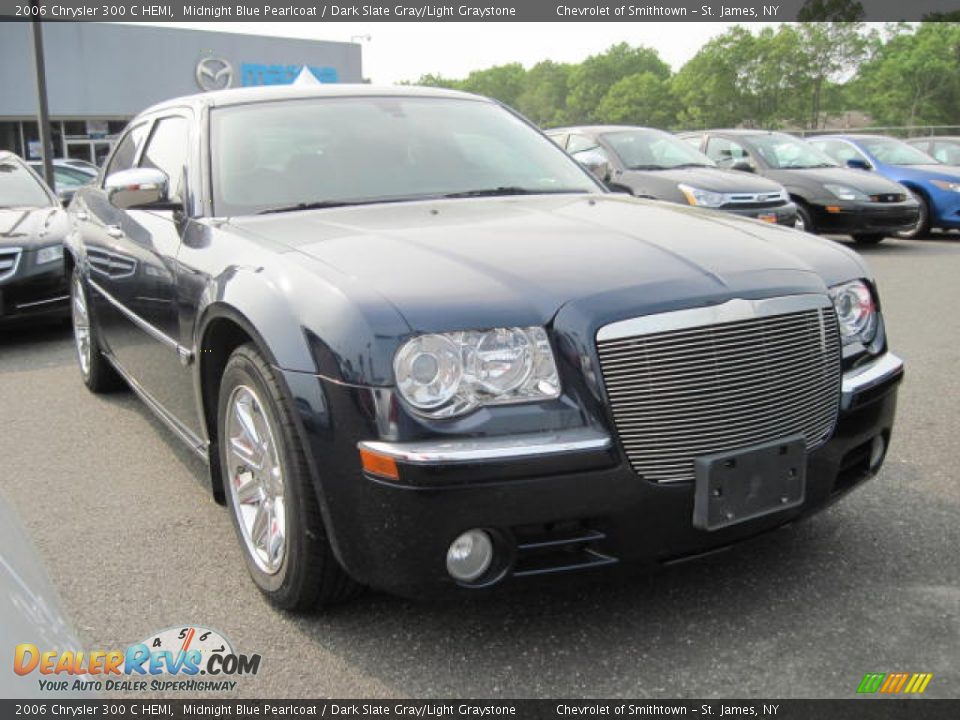 2006 Chrysler 300 C HEMI Midnight Blue Pearlcoat / Dark Slate Gray/Light Graystone Photo #4