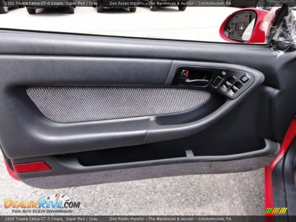 Door Panel of 1992 Toyota Celica GT-S Coupe Photo #14