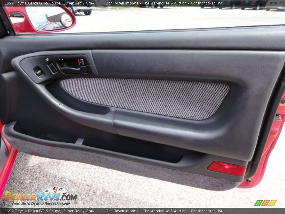 Door Panel of 1992 Toyota Celica GT-S Coupe Photo #22