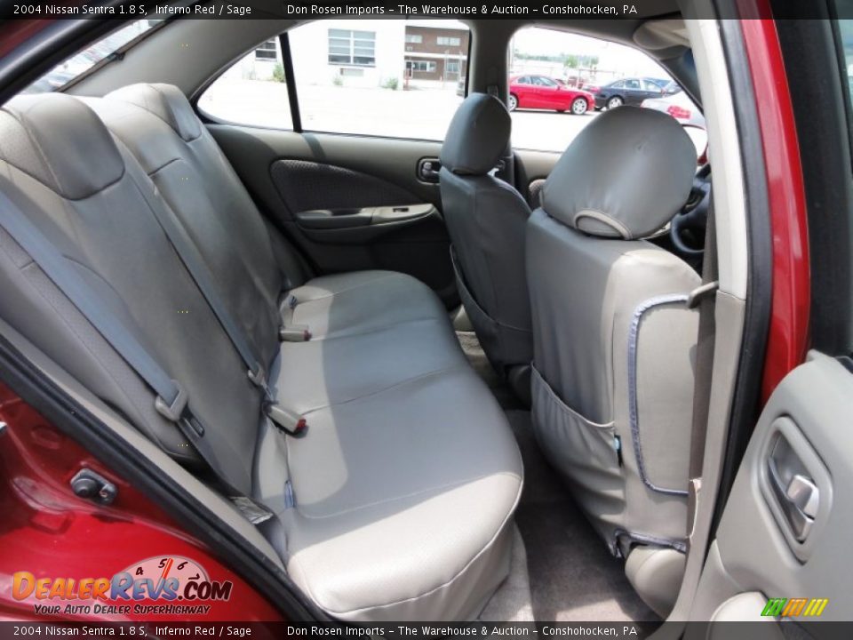 2004 Nissan Sentra 1.8 S Inferno Red / Sage Photo #24