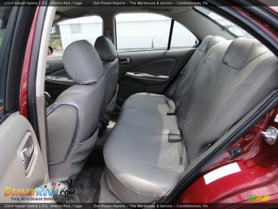 2004 Nissan Sentra 1.8 S Inferno Red / Sage Photo #26
