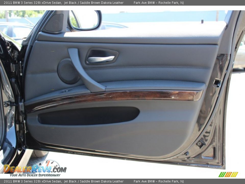 2011 BMW 3 Series 328i xDrive Sedan Jet Black / Saddle Brown Dakota Leather Photo #25