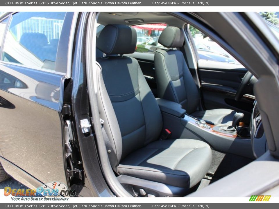 2011 BMW 3 Series 328i xDrive Sedan Jet Black / Saddle Brown Dakota Leather Photo #28