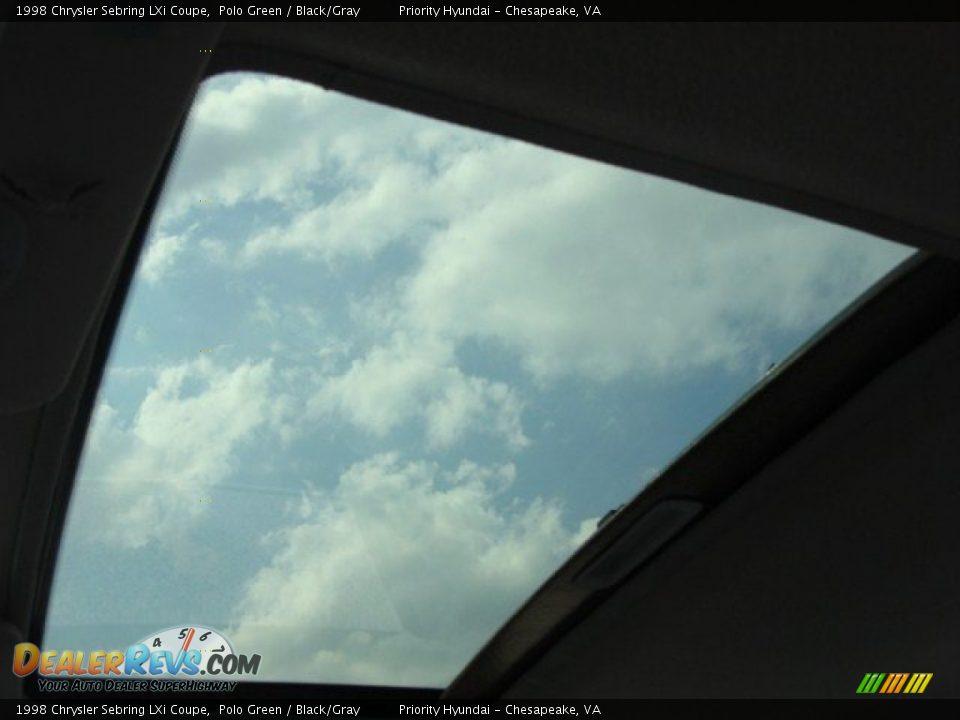 Sunroof of 1998 Chrysler Sebring LXi Coupe Photo #10