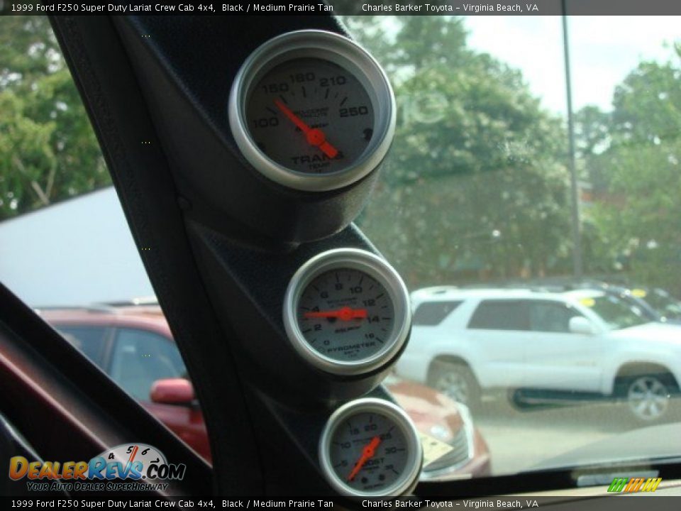 1999 Ford F250 Super Duty Lariat Crew Cab 4x4 Black / Medium Prairie Tan Photo #17