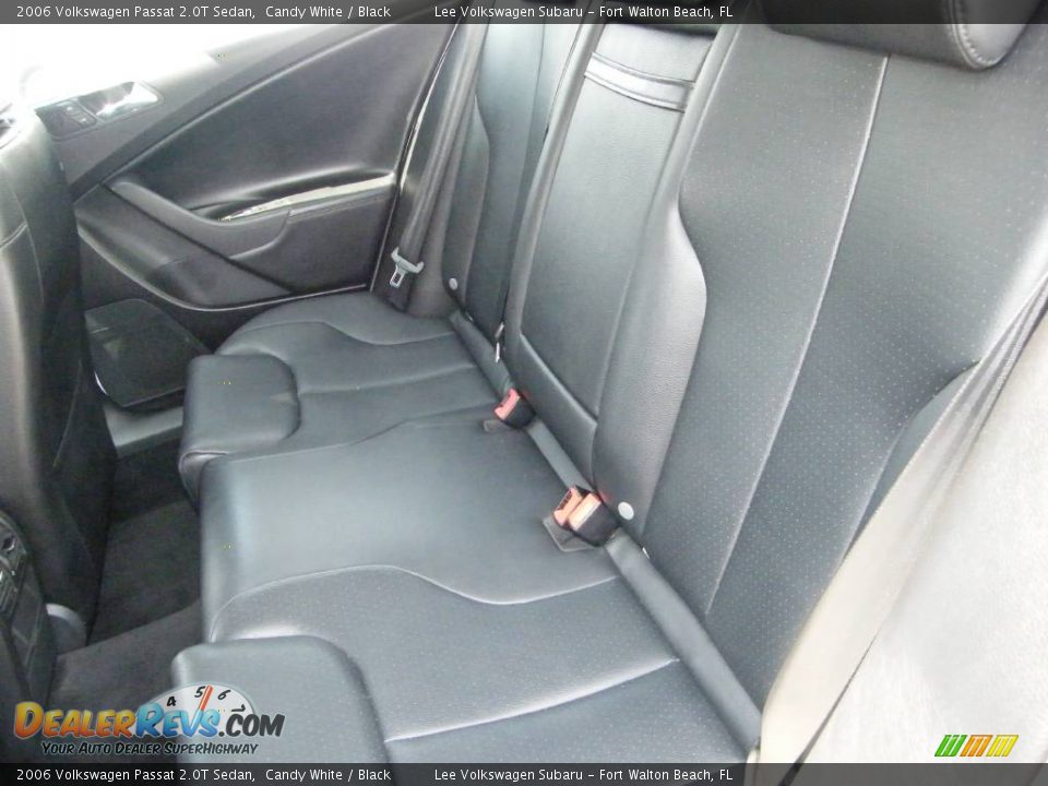 2006 Volkswagen Passat 2.0T Sedan Candy White / Black Photo #7