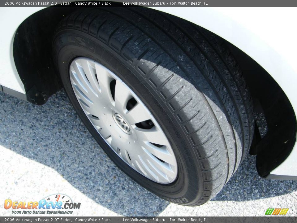2006 Volkswagen Passat 2.0T Sedan Candy White / Black Photo #8