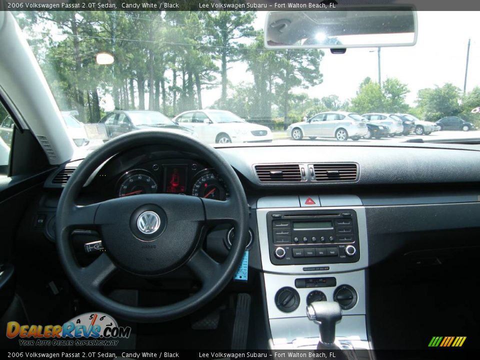 2006 Volkswagen Passat 2.0T Sedan Candy White / Black Photo #21
